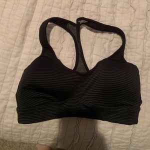 Lululemon sports bra sz 4